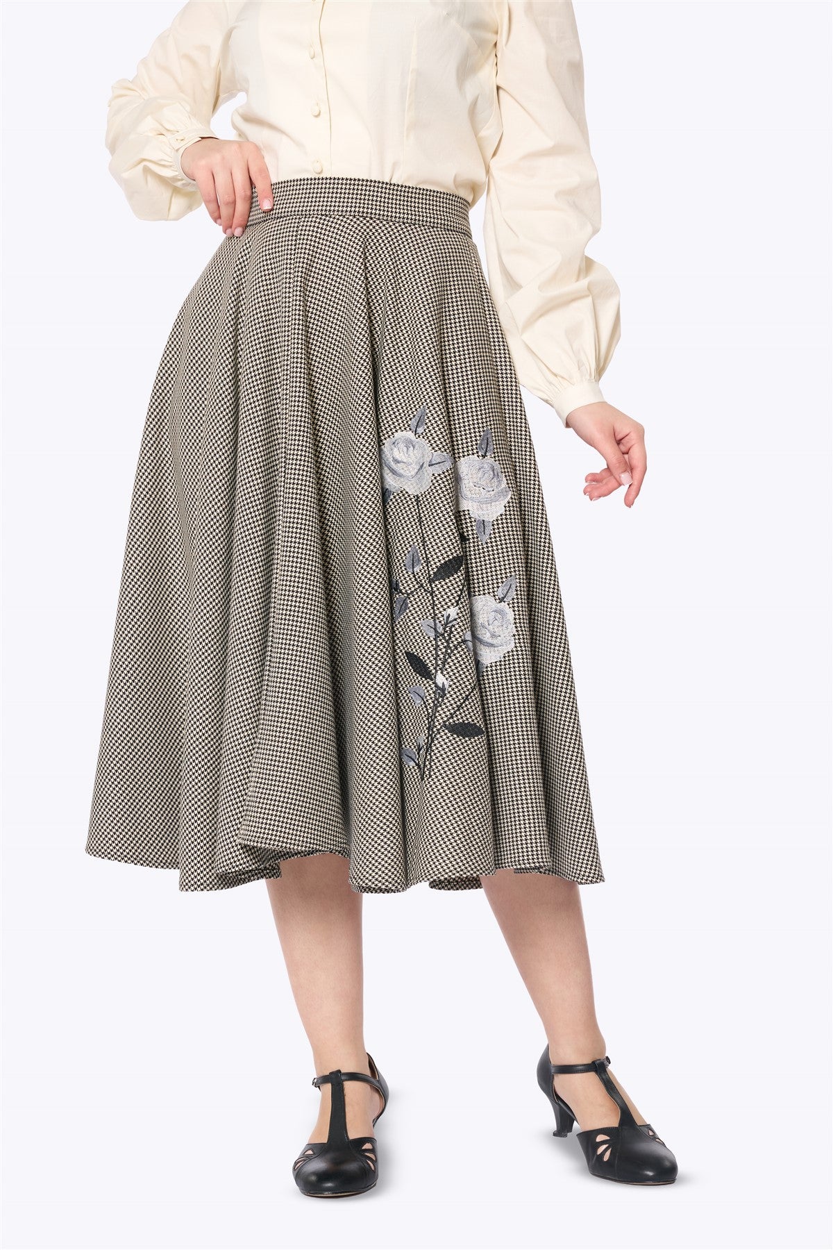 Milla Rose Beige Puppytooth Skirt
