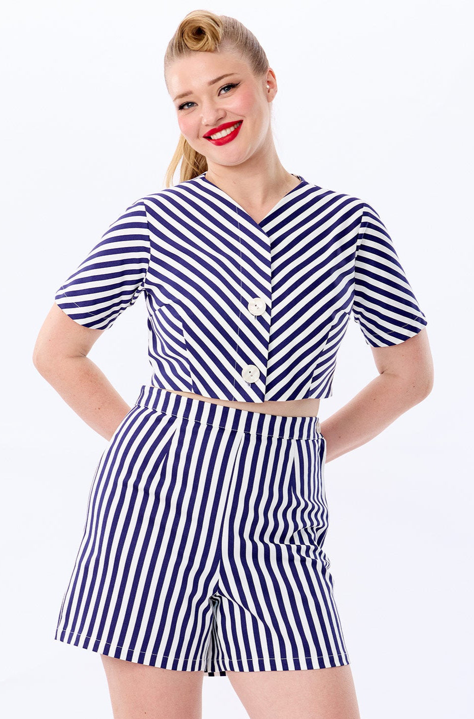 Cerci Stripe Navy Shorts